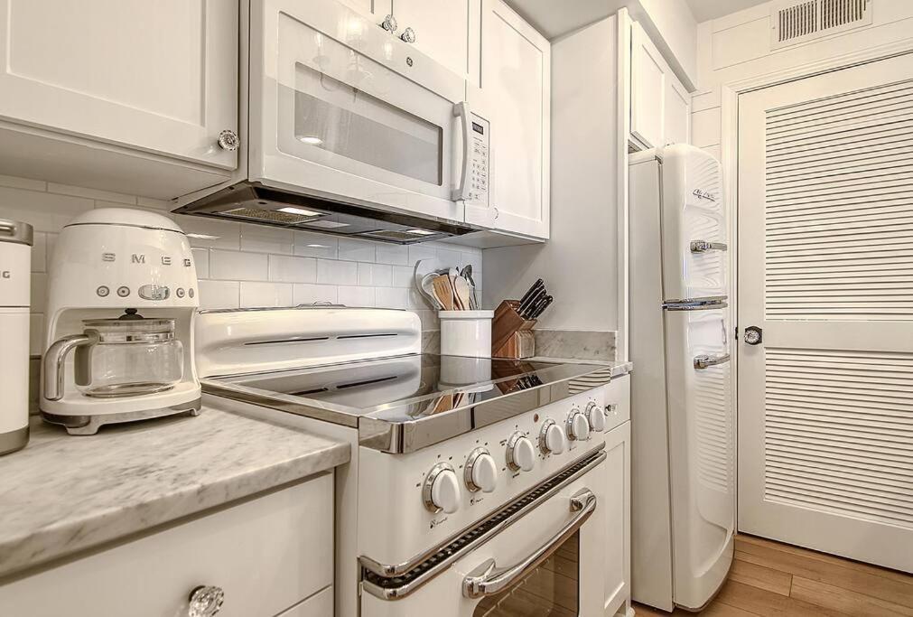Luxury Seabrook Beachfront W/Spectacular Sunsets Esterno foto